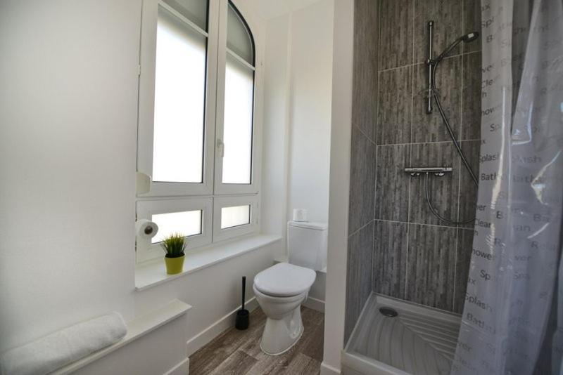 Appartment Les Suites Du Parc Besancon Ruang foto